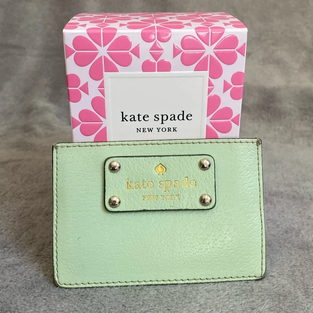 ♠️💚KATE SPADE♠️💚Mint Green & Tan Thin Cardholder/GUC